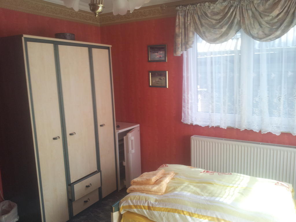 Biggis Waldpension Michendorf Exterior foto