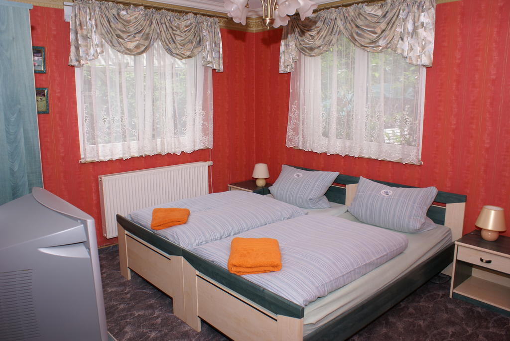 Biggis Waldpension Michendorf Quarto foto